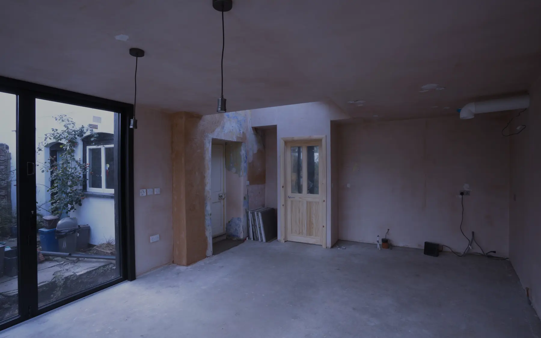 Construction and renovation work by SVIS BV